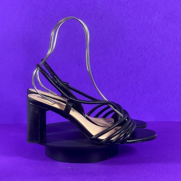 Bella Vita Women's Black Leather Slingback Block Heel Sandal Size 7.5 WW-NEW - Picture 1 of 7